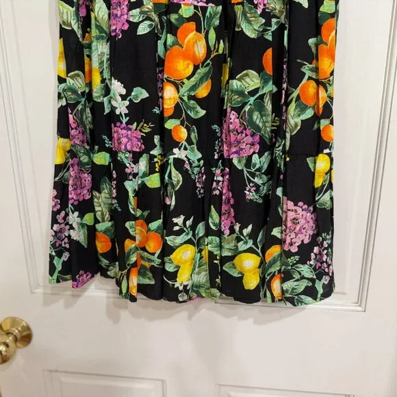 NEW with Tags Aqua beautiful Spring/Summer Floral skirt sz S - Picture 4 of 6